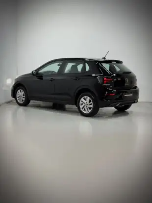 VOLKSWAGEN-POLO-2025