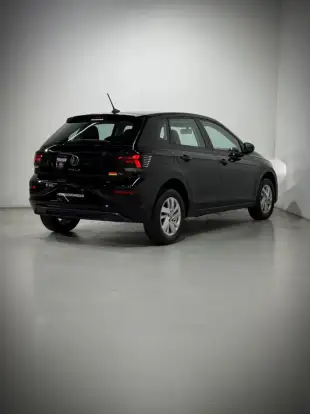 VOLKSWAGEN-POLO-2025