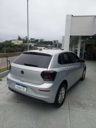 VOLKSWAGEN-POLO-2025