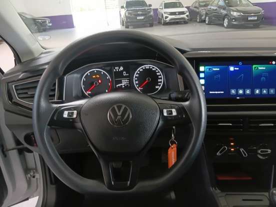 VOLKSWAGEN-POLO-2025