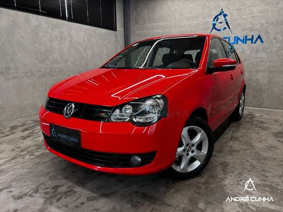 VOLKSWAGEN-POLO-2011