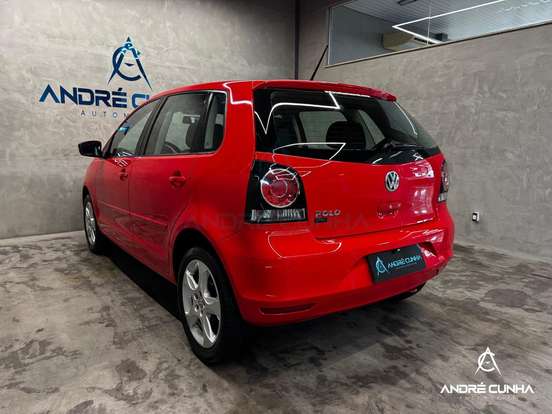 VOLKSWAGEN-POLO-1.6 MI 8V FLEX 4P MANUAL VOLKSWAGEN-POLO-2011