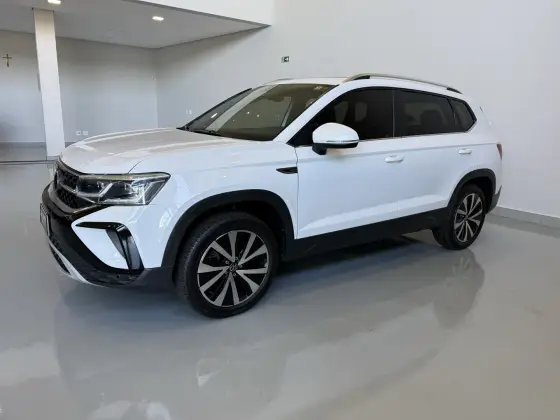VOLKSWAGEN TAOS 1.4 250 TSI TOTAL FLEX HIGHLINE AUTOMÁTICO