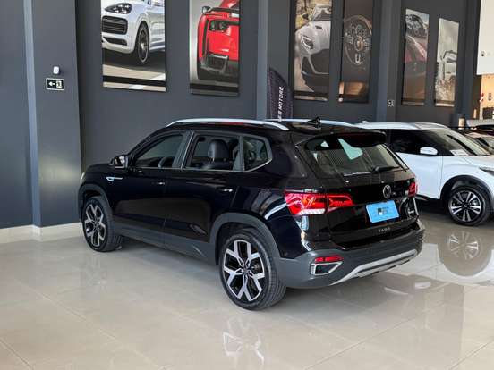 VOLKSWAGEN-TAOS-1.4 250 TSI TOTAL FLEX HIGHLINE AUTOMÁTICO VOLKSWAGEN-TAOS-2024