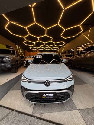 VOLKSWAGEN-TAOS-2026
