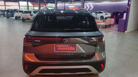VOLKSWAGEN-T-CROSS-2025