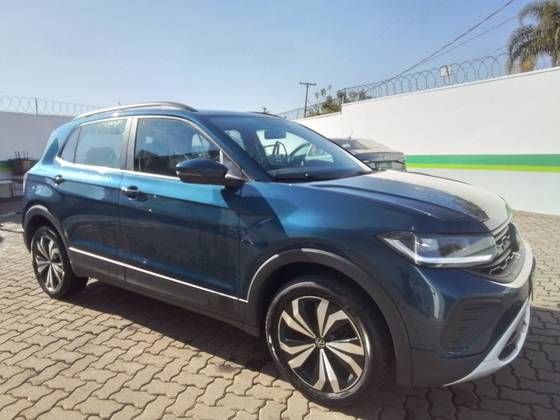 VOLKSWAGEN T-CROSS 1.0 200 TSI TOTAL FLEX AUTOMÁTICO