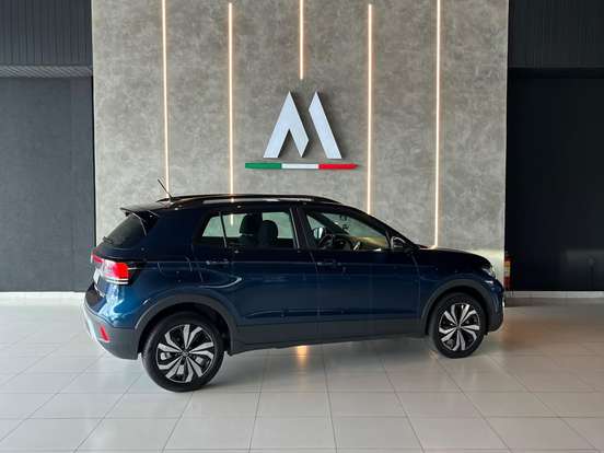 VOLKSWAGEN-T-CROSS-1.0 200 TSI TOTAL FLEX AUTOMÁTICO VOLKSWAGEN-T-CROSS-2024