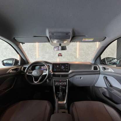 VOLKSWAGEN-T-CROSS-2024