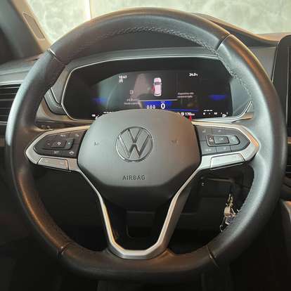 VOLKSWAGEN-T-CROSS-2024