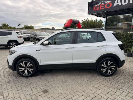 VOLKSWAGEN-T-CROSS-1.0 200 TSI TOTAL FLEX AUTOMÁTICO VOLKSWAGEN-T-CROSS-2022