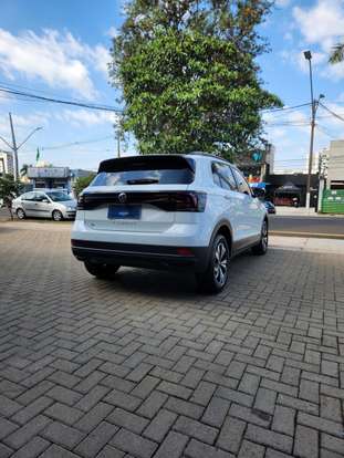 VOLKSWAGEN-T-CROSS-2024