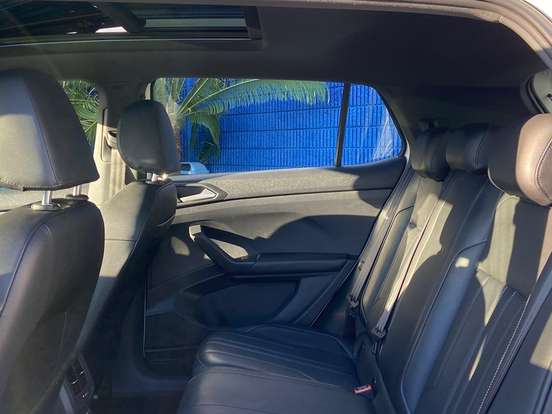 VOLKSWAGEN-T-CROSS-1.4 250 TSI TOTAL FLEX HIGHLINE AUTOMÁTICO VOLKSWAGEN-T-CROSS-2024