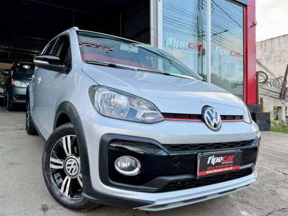 VOLKSWAGEN UP 1.0 170 TSI TOTAL FLEX XTREME 4P MANUAL