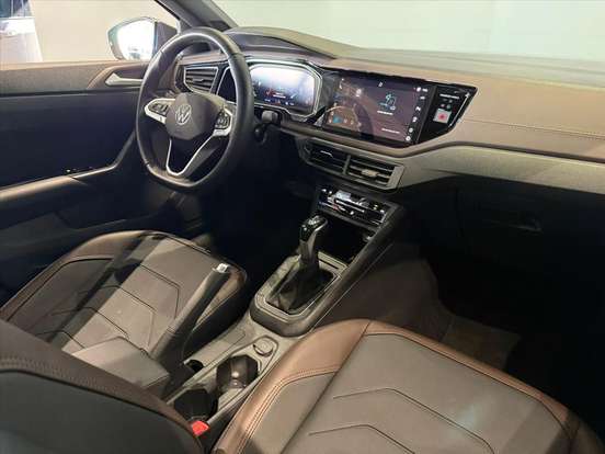 VOLKSWAGEN-VIRTUS-2024