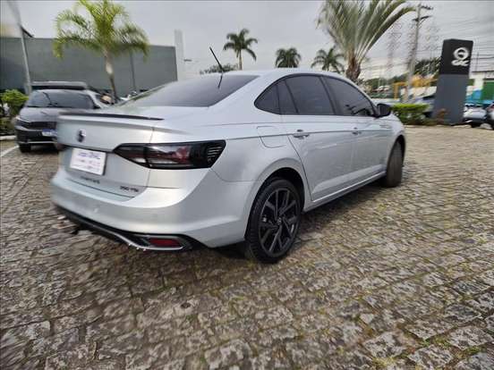VOLKSWAGEN-VIRTUS-2024