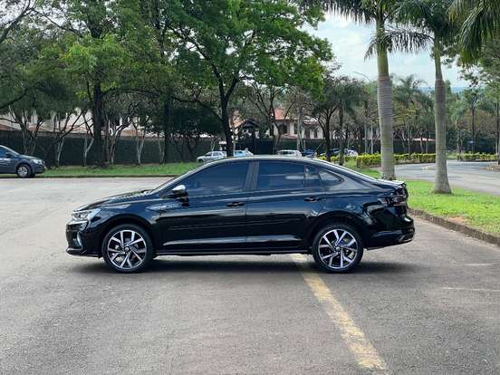 VOLKSWAGEN-VIRTUS-2023