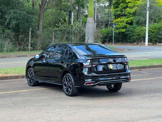 VOLKSWAGEN-VIRTUS-2023