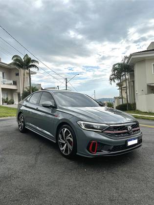 VOLKSWAGEN JETTA 2.0 350 TSI GASOLINA GLI DSG