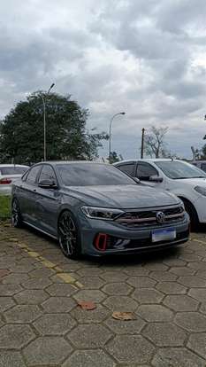 VOLKSWAGEN-JETTA-2024