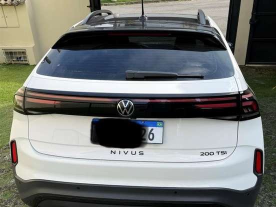 VOLKSWAGEN-NIVUS-1.0 200 TSI TOTAL FLEX HIGHLINE AUTOMÁTICO VOLKSWAGEN-NIVUS-2025
