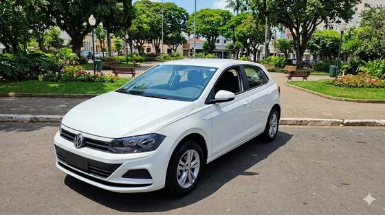 VOLKSWAGEN POLO 1.0 MPI TOTAL FLEX MANUAL