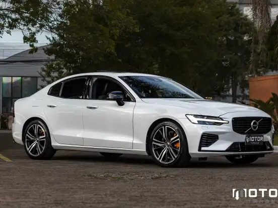 VOLVO-S60-2.0 T8 R-DESIGN HÍBRIDO 4P AUTOMÁTICO VOLVO-S60-2019