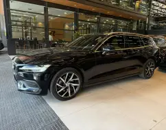 VOLVO V60 2.0 T5 GASOLINA MOMENTUM GEARTRONIC VOLVO V60 2.0 T5 GASOLINA MOMENTUM GEARTRONIC