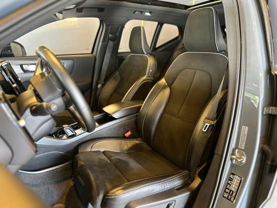 VOLVO-XC40-1.5 T5 RECHARGE R-DESIGN GEARTRONIC VOLVO-XC40-2020