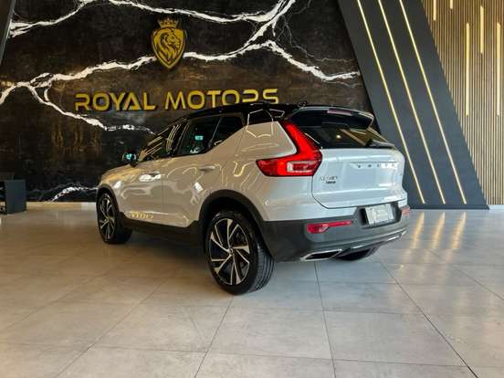 VOLVO-XC40-2.0 T5 GASOLINA R-DESIGN AWD GEARTRONIC VOLVO-XC40-2019
