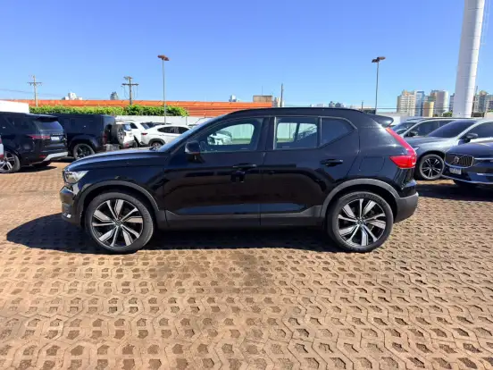 VOLVO-XC40-P8 RECHARGE ELECTRIC BEV PURE AWD VOLVO-XC40-2022