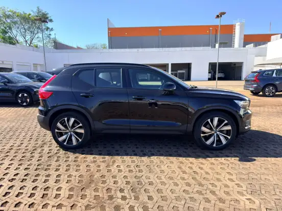 VOLVO-XC40-P8 RECHARGE ELECTRIC BEV PURE AWD VOLVO-XC40-2022