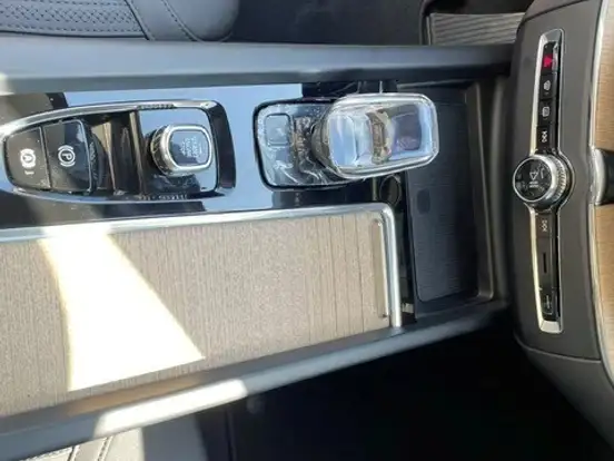 VOLVO-XC60-2.0 T8 PHEV ULTRA AWD GEARTRONIC VOLVO-XC60-2026