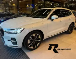 VOLVO XC60 2.0 T8 PHEV ULTRA AWD GEARTRONIC VOLVO XC60 2.0 T8 PHEV ULTRA AWD GEARTRONIC