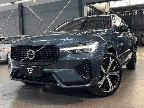 VOLVO XC60 2.0 T8 RECHARGE ULTIMATE DARK AWD GEARTRONIC