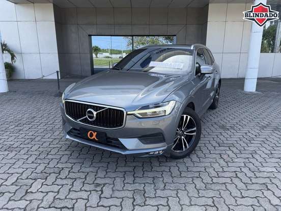 VOLVO-XC60-2018