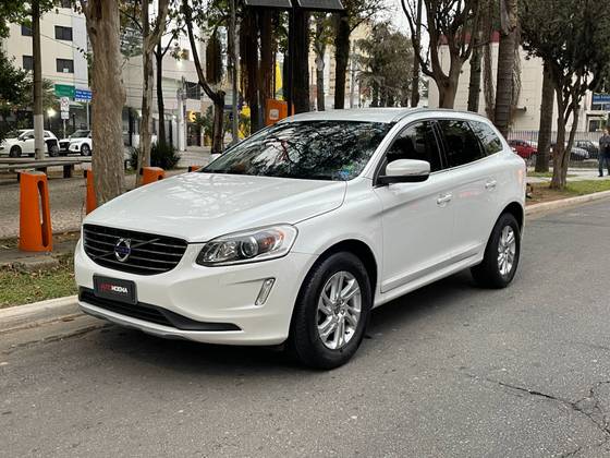 VOLVO XC60 2.0 T5 KINETIC GASOLINA 4P AUTOMÁTICO