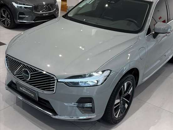 VOLVO-XC60-2.0 T8 PHEV PLUS AWD GEARTRONIC VOLVO-XC60-2025