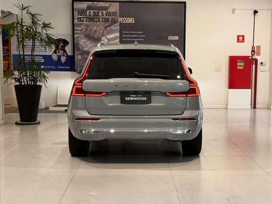 VOLVO-XC60-2.0 T8 PHEV PLUS AWD GEARTRONIC VOLVO-XC60-2025