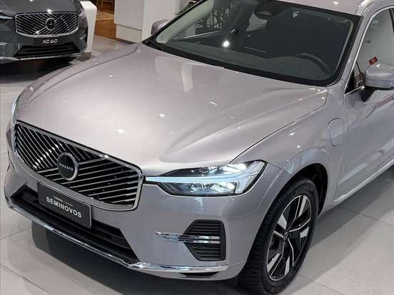 VOLVO-XC60-2.0 T8 PHEV PLUS AWD GEARTRONIC VOLVO-XC60-2025
