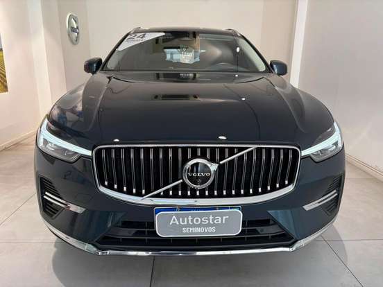 VOLVO-XC60-2024