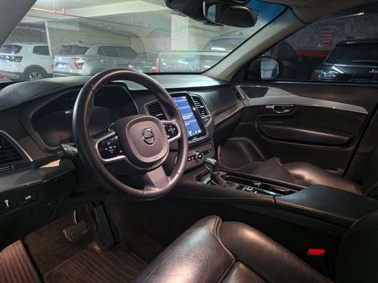 VOLVO-XC90-2.0 D5 DIESEL MOMENTUM AWD GEARTRONIC VOLVO-XC90-2016