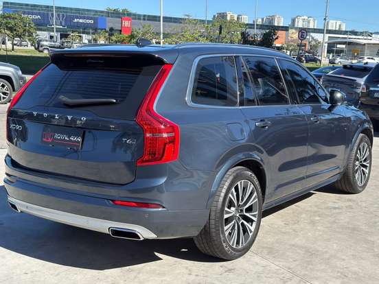 VOLVO-XC90-2019