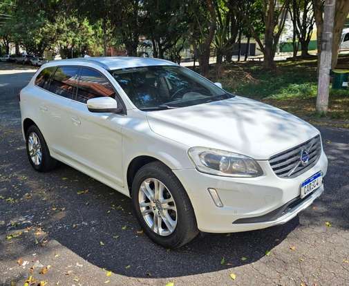 VOLVO-XC60-2013