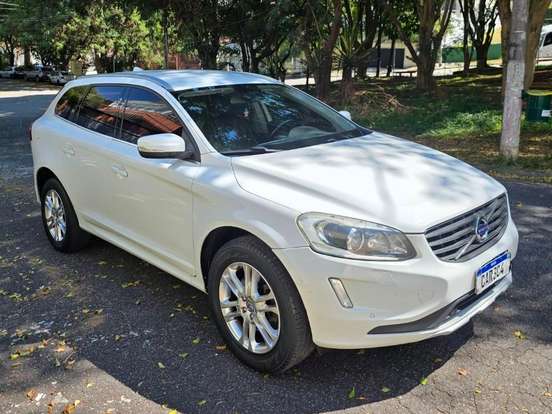VOLVO-XC60-2.0 T5 DYNAMIC FWD TURBO GASOLINA 4P AUTOMÁTICO VOLVO-XC60-2013