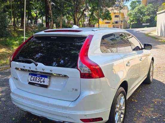 VOLVO-XC60-2.0 T5 DYNAMIC FWD TURBO GASOLINA 4P AUTOMÁTICO VOLVO-XC60-2013