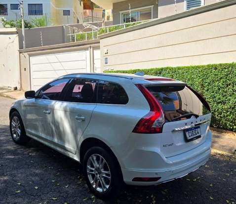 VOLVO-XC60-2013