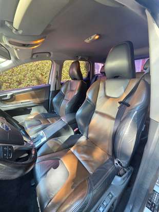 VOLVO-XC60-2013