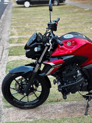 YAMAHA FZ25 FAZER ABS 