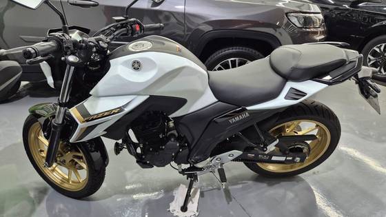 YAMAHA FZ25 FAZER CONNECTED ABS 